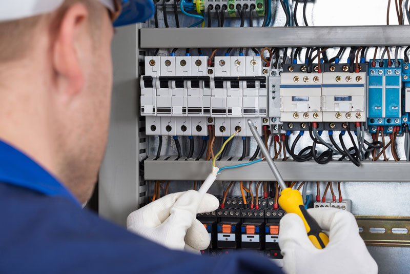 Electrician Services Doha Qatar